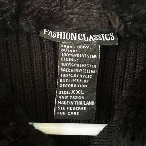 Fashion Classics XXL Women’s Lightweight Winter Jacket, black with plaid pattern - Picture 3 of 6